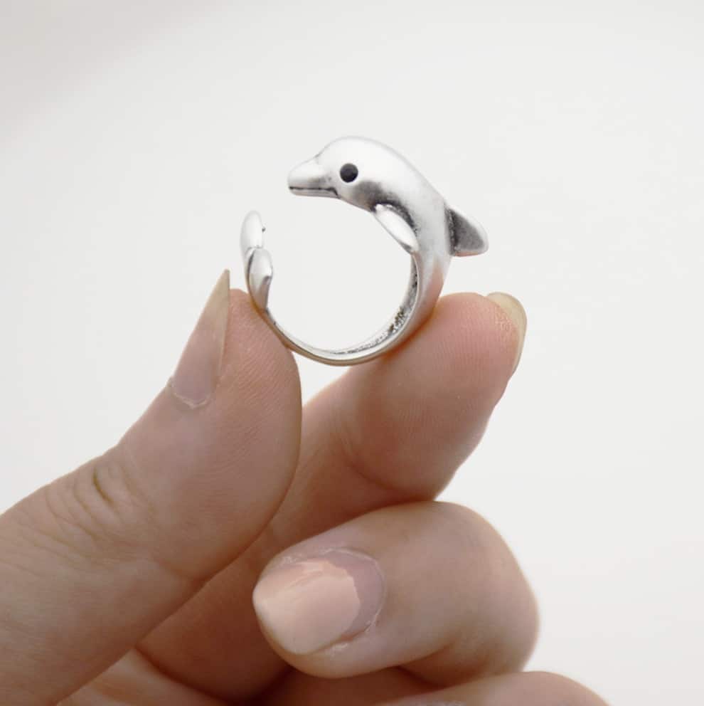 Dolphin ring