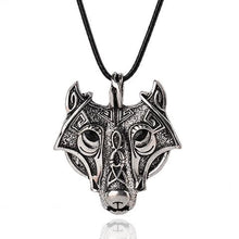 VIKING NECKLACE (WOLF HEAD)