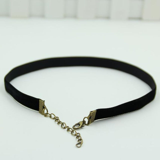 Classic Black Choker