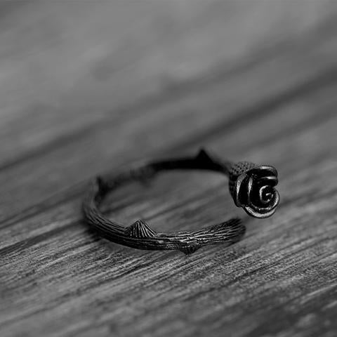 DARK ROSE RING