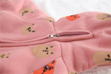 WARM PET DESIGN PULLOVER FOR BABY GIRL